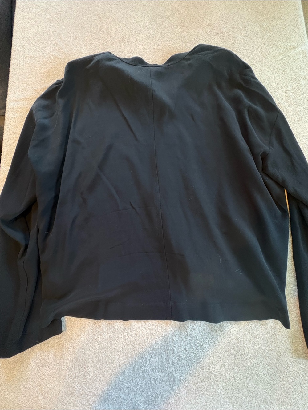 Eileen Fisher Black Top with Tag Detail - Picture 8 of 9